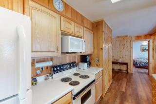 Lakeshore Lovely - Kokadjo - 5