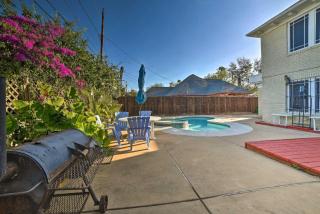 Corpus Christi Home with Pool and Hot Tub Walk to Bay - 6