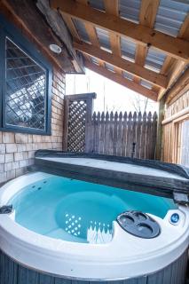 River Moon Retreat - Historic House with 8 Bedrooms, Hot Tub, On The River, High Speed WiFi - - 3