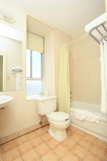 Royal Inn and Suites at Guelph - Guelph - 7