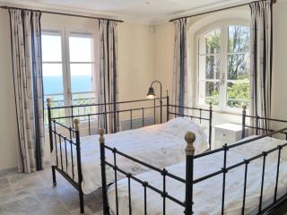Villa in Anthéor with Pool & Beach Views - Saint-Raphaël - 5