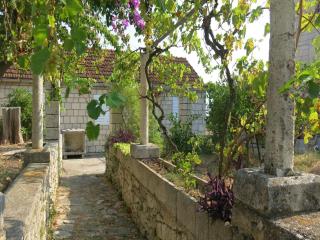Authentic island house with nice sea view - Lumbarda - 8