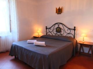 Belvilla by OYO Splendid Farmhouse with Jacuzzi - Gualdo Cattaneo - 5