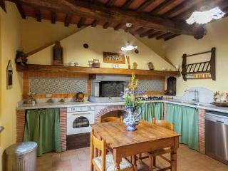 Tuscan Farmhouse in Castiglione di Garfagnana with Garden - Castiglione di Garfagnana - 8