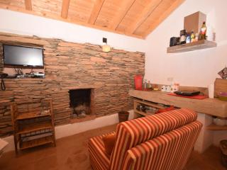 Serene Cottage in S o Lu s with Barbecue - Troviscais - 3