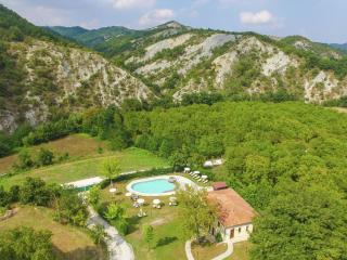 Mansion in Apecchio near Lake and Pool - Apecchio - 9