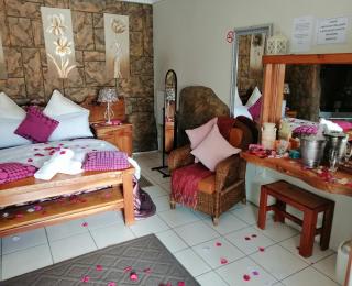 Castle Lodge - Boksburg - 1