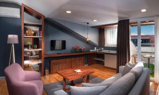 Vitabella Suites - 9