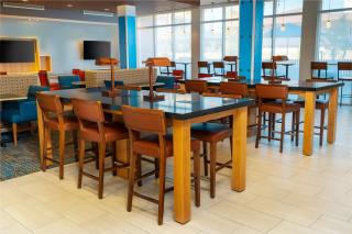 Holiday Inn Express & Suites - Las Vegas - E Tropicana by IHG - Las Vegas - 4