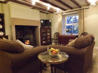 Hillis Close Farm Cottage - 3