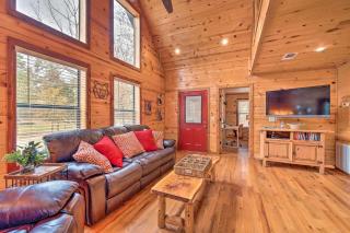 Little Bears Pond Broken Bow Cabin with Hot Tub! - Broken Bow - 7
