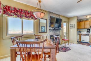 Pinnacle - Beech Mountain - 1