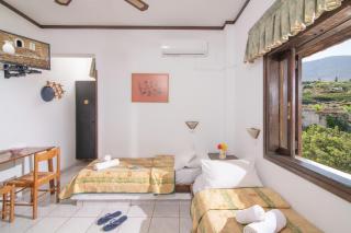 Iliostasi Beach Apartments - 3