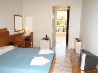 Eleftheria Hotel - 8