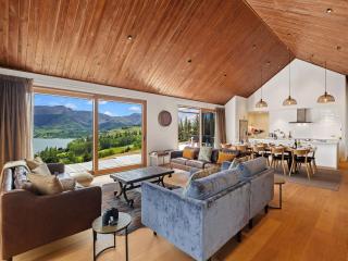 Sicilian Luxury Retreat - Queenstown - 7