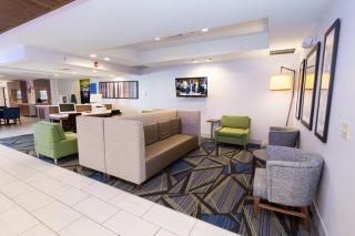 Holiday Inn Express Hotel & Suites Clinton by IHG - Clinton - 9