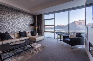Views on Edinburgh, a Relax it's Done luxury holiday home - Queenstown - 4