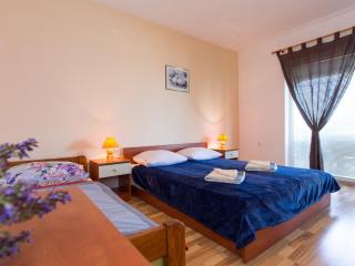 Apartment in Senj near the Sea & Pool - Senj (Segna) - 8