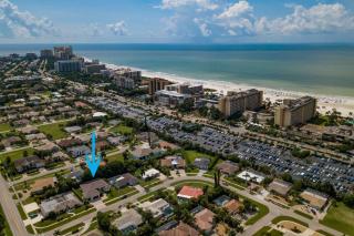 The Pink Flamingo - Marco Island - 5
