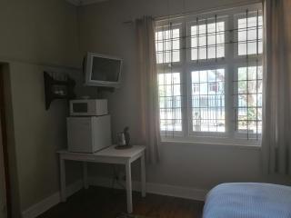 Villa de Karoo Guest House - Oudtshoorn - 7