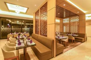 Emerald Clarks Inn Suites - 1