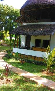Diani Banda Cottages - Diani Beach - 3