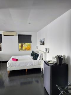 Saint Tropez Boutique Hotel - 4