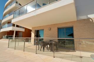 Olhos De Água 1BR with Pool, AC and Free Parking - Albufeira - 9