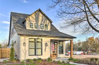 Airy Bentonville Studio Less Than 1 Mile to City Square! - Bentonville - 0