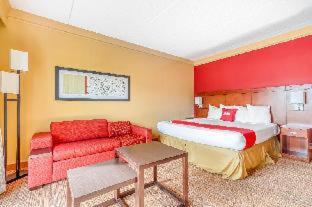 Super 8 by Wyndham Dallas Love Field Airport - Dallas - 3