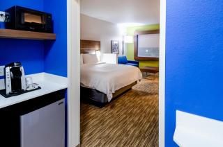Holiday Inn Express & Suites Taylor by IHG - Taylor - 9