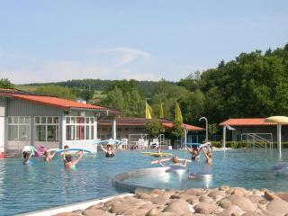 Holiday home in Ronshausen with private garden - Berneburg - 3