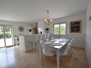 Stylish Villa in South of France with Private Swimming Pool - 2