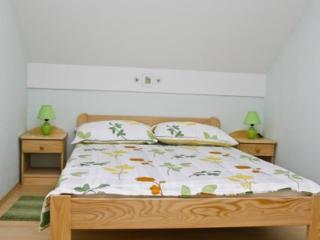 Holiday Home Kozji Vrh with Sauna and Views - Kozji Vrh - 4