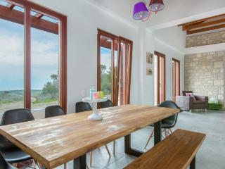 Villa in Arkadi with pool and deck chairs - Kiriánna - 1