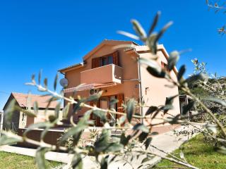 Holiday home in Veli Iz with fenced garden - Veli Iž - 9