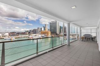 QV Private Waterfront Apartment - Princes Wharf - 379 - Auckland - 3