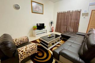 LILY VACATION HOME at CAMERON HIGHLANDS - 12 PAX,FREE WiFi w CARPORCH - Tanah Rata - 1