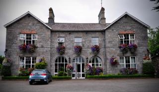Highfield House Guesthouse - Trim - 0