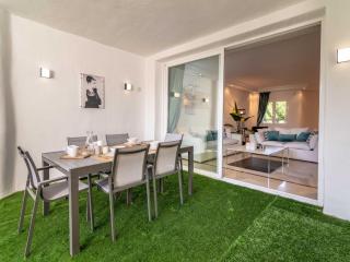 VACATION MARBELLA I Jardines de Ventura del Mar, Walk to Puerto Banus Marina, A minute from the beach, Groundfloor, Family Friendly and Pool - Marbella - 5