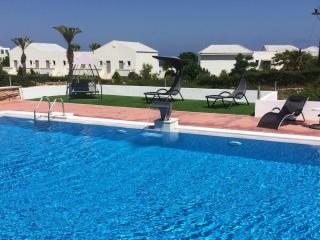 Poseidon Suites Hotel - Stavros - 1