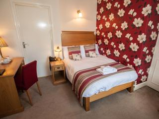 The Rutland Arms Hotel, Bakewell, Derbyshire - The Coaching Inn Group - Bakewell - 5