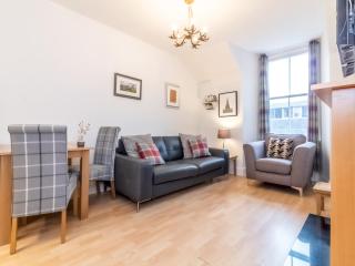 Bright and Cosy Flat at the Heart of the Old Town - 0