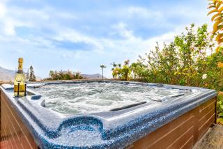 Mordelliya Private Jacuzzi Suites - Chayofa - 0