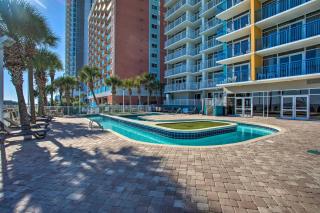 Walk to SkyWheel Oceanfront Myrtle Beach Condo! - 8
