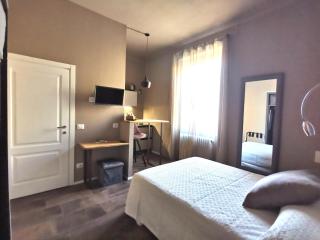PARMA EXPRESS Traveller's Lodging III front Station FS PARKING privato - Parma - 4