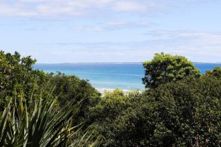 Waves 8 - Beachfront with pool - Point Lookout - 5