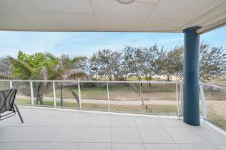 Marina Beach Holiday Home - Cremorne - 6