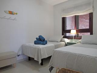 BARLOVENTO by RENTMEDANO Luxury beach front apartment with fantastic ocean views - El Médano - 2