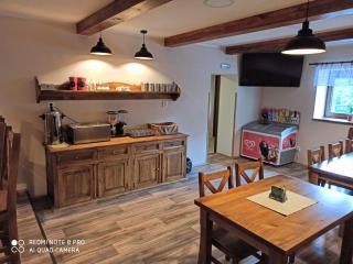 Penzion a restaurace V Háji - Loučná pod Klínovcem - 1